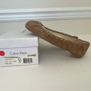 Calvin Klein Roma Kid Suede Size 8 Womens Ballet Flat